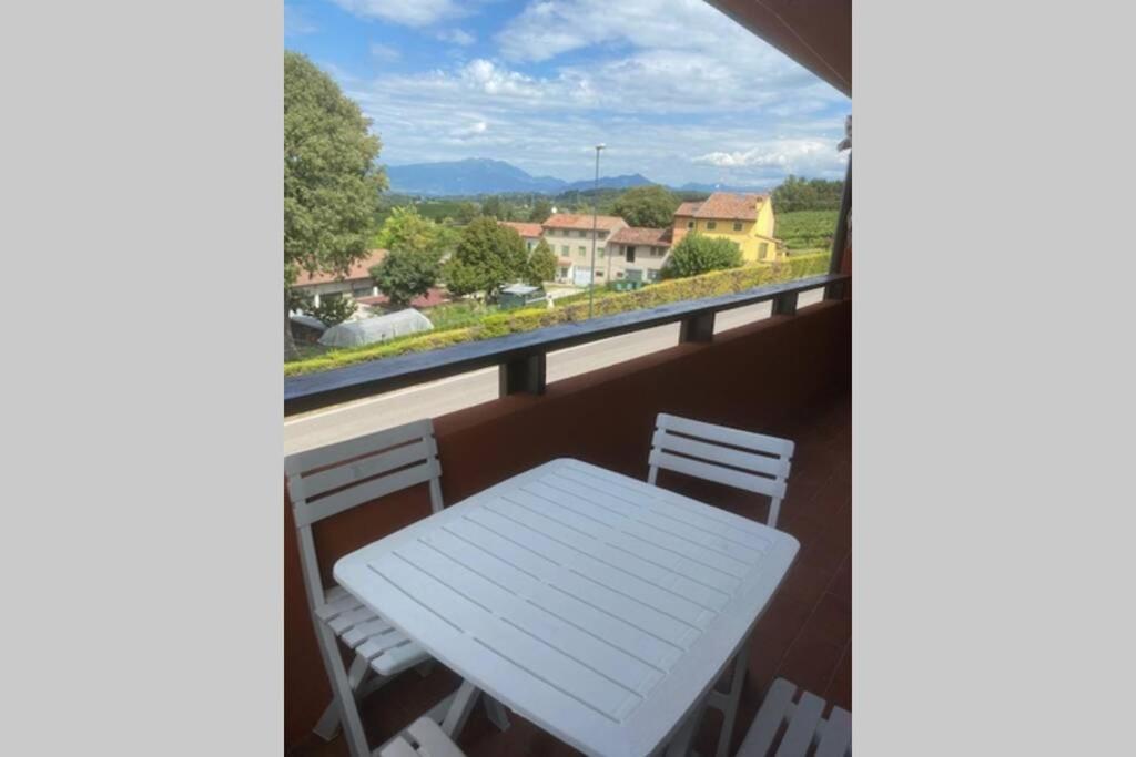 10 Minuti Dal Lago Di Garda E Da Gardaland كاستلْنْيوفو ديل غارد المظهر الخارجي الصورة